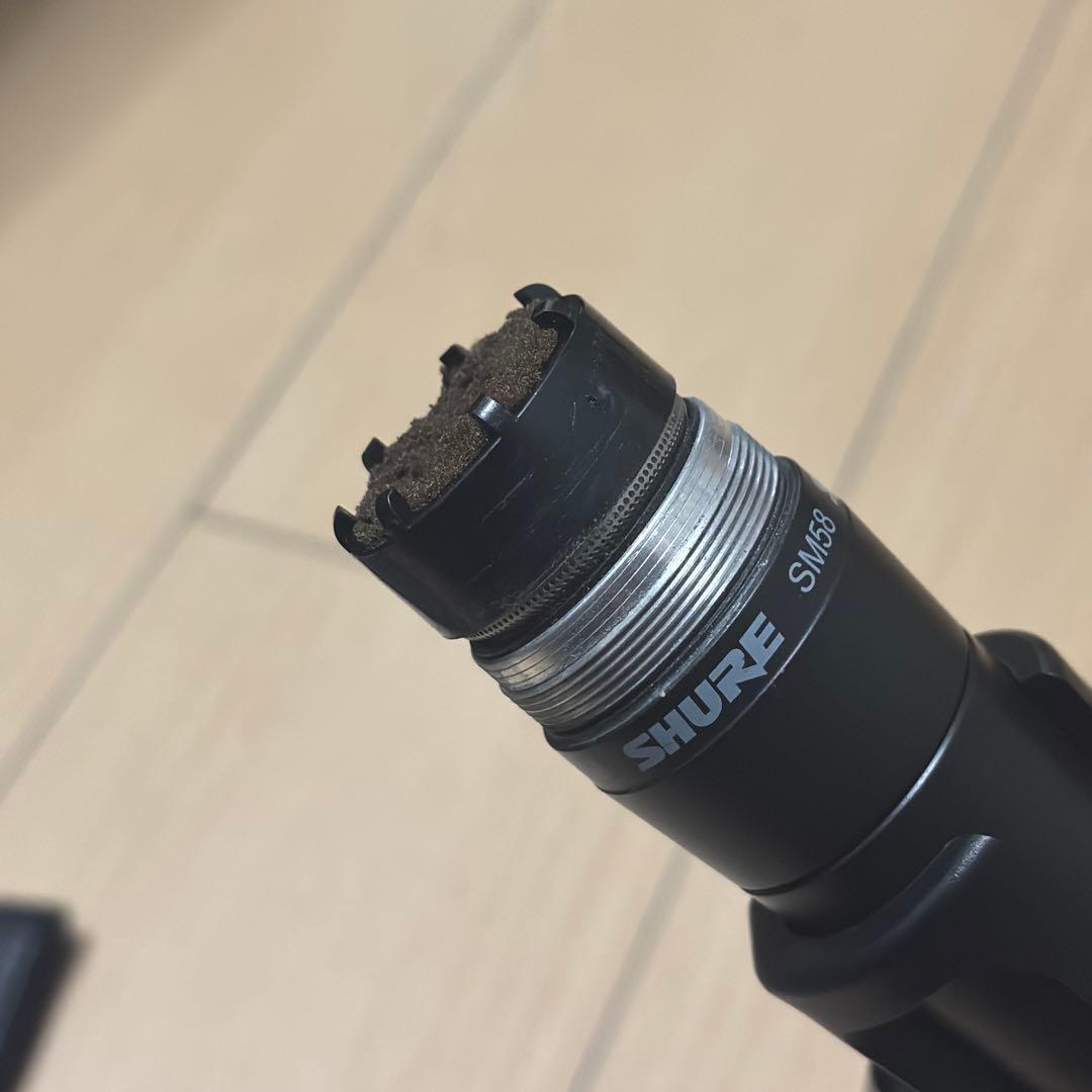 【動作確認済】SHURE SM58（マイクスタンド・XLRケーブル付属）