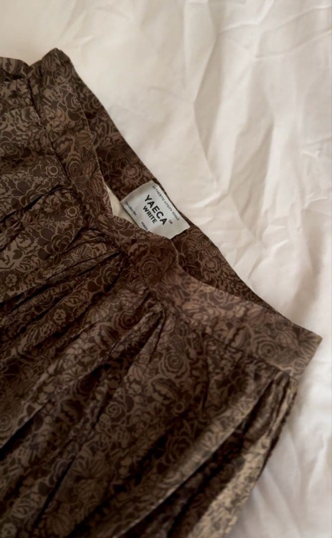 YAECA -ヤエカ- キュロット　花柄