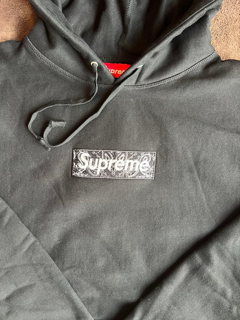 Supreme バンダナ ボックスロゴ パーカー 19aw Lサイズ