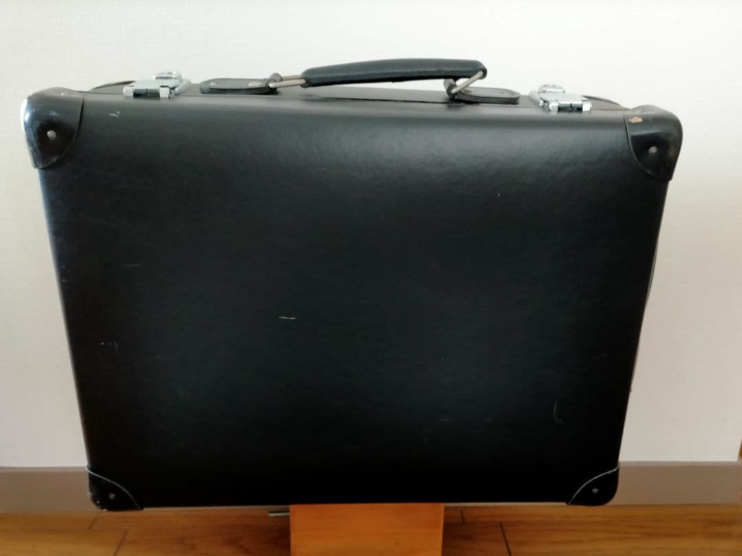 グローブトロッター　キャリーケース　メンテナンス要