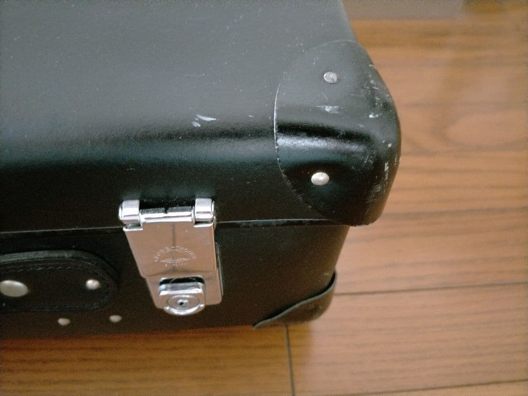 グローブトロッター　キャリーケース　メンテナンス要