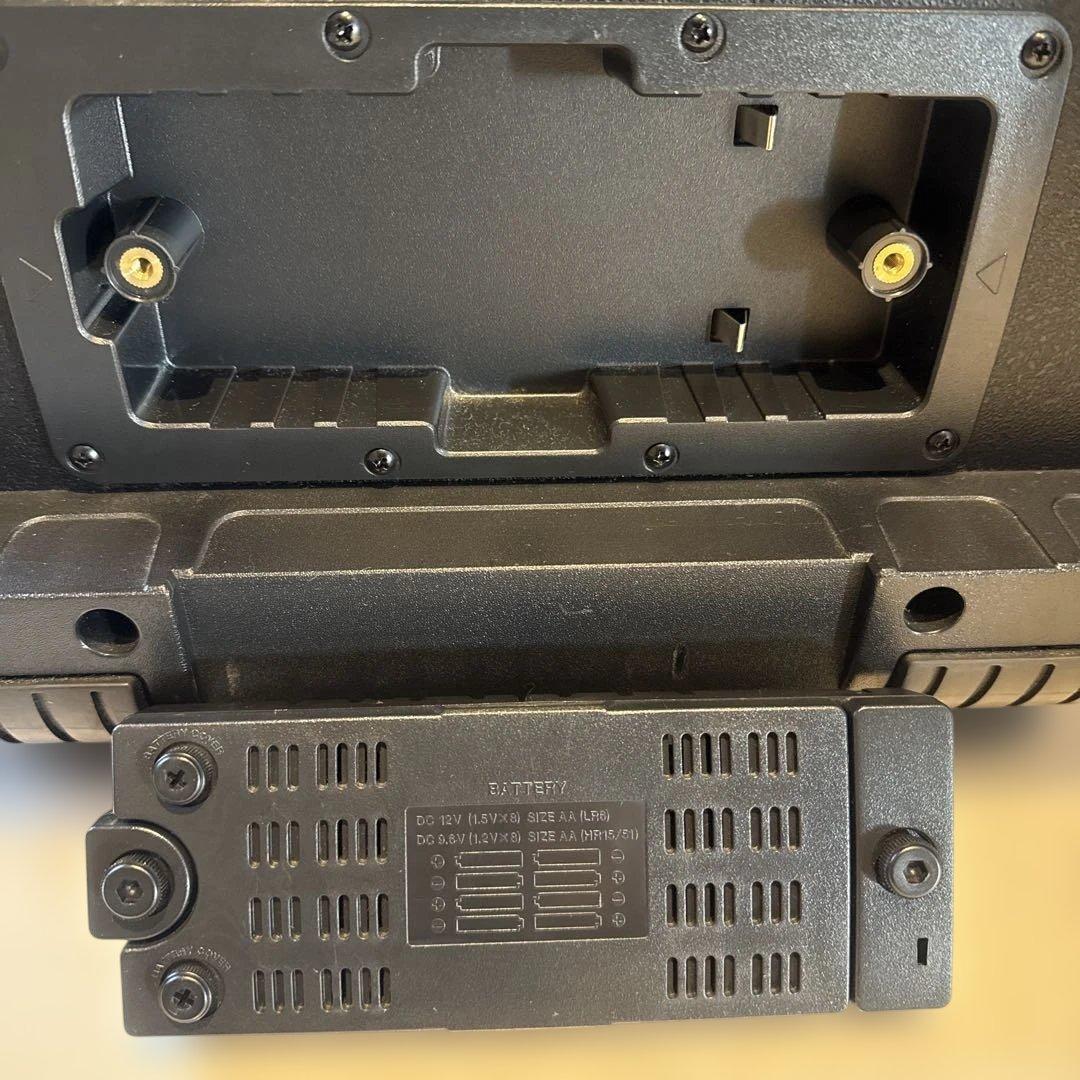 Roland 330BAポータブルPAシステム