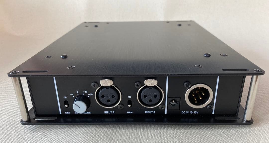 TRITECH ADA-01D オーディオ信号分配器(A/Dコンバーター付)