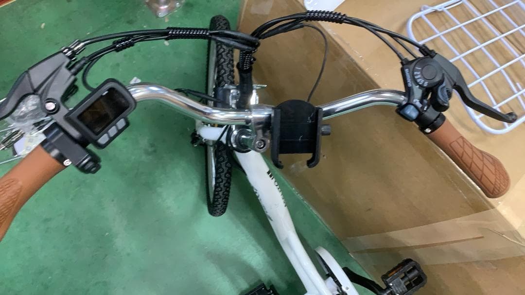 年末セール Assuto 電動アシスト自転車 5段階アシスト シマノ6段変速