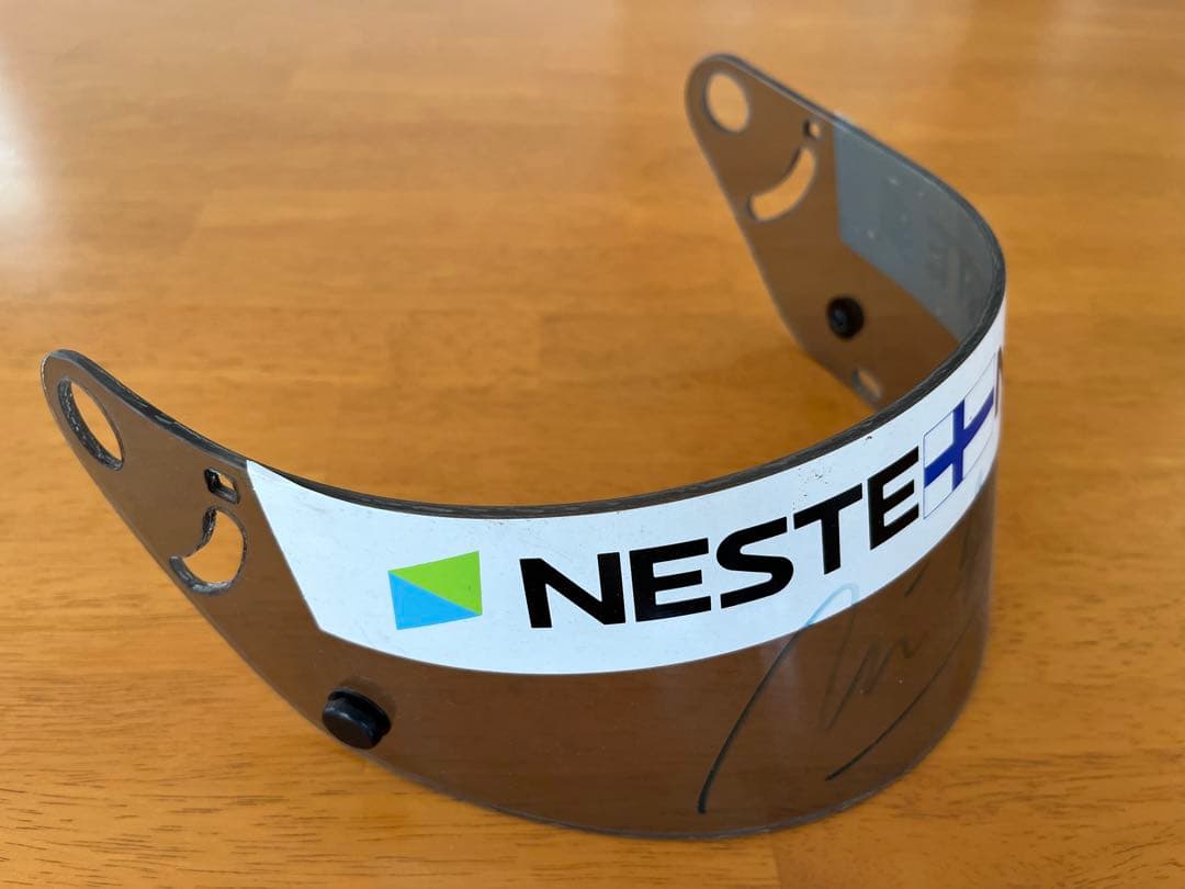 実使用 直筆サイン入り M.ハッキネン バイザー 1992 ロータス Lotus