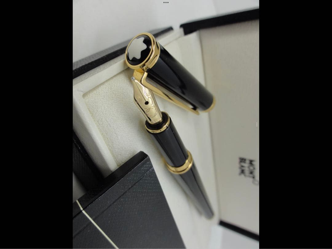 モンブラン　★未使用に近いオブリュージユNo15130金装飾美しいペン先彫金逸品