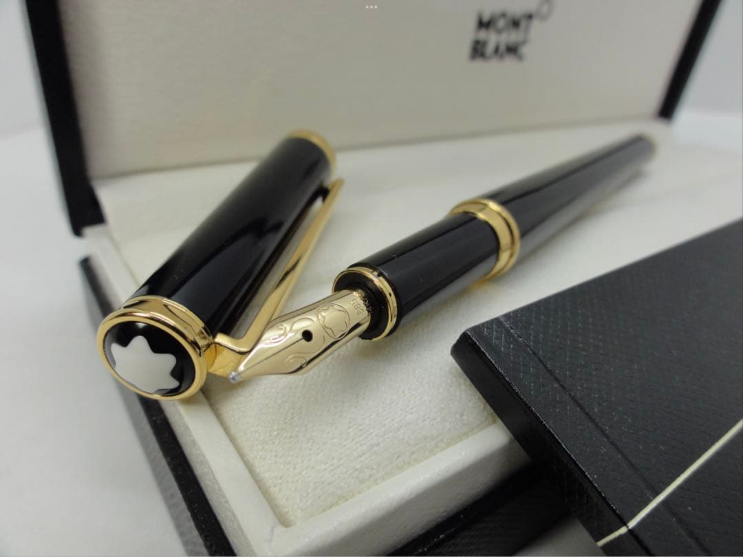 モンブラン　★未使用に近いオブリュージユNo15130金装飾美しいペン先彫金逸品