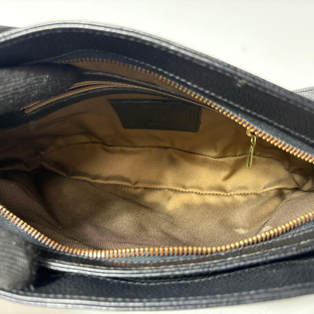 オールドコーチ　シボレザー　ブラック　ショルダーバッグ　2室　vintage.