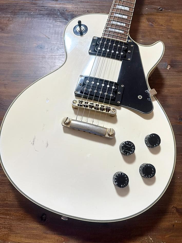 BLIT'S レスポールカスタムタイプ　エレキギター　ホワイト