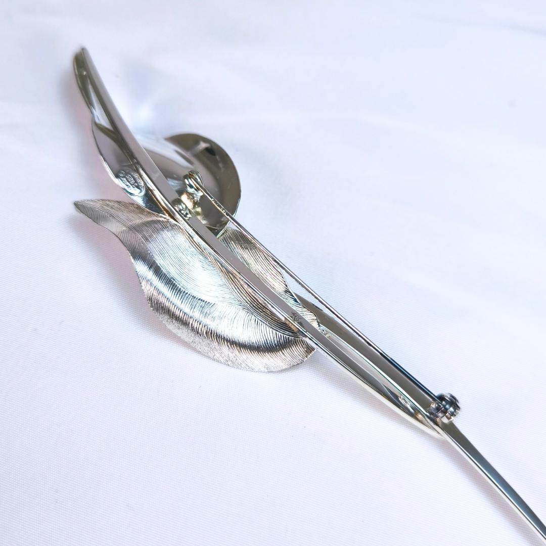 【美品】クリスチャンディオール　リーフモチーフブローチ SV925