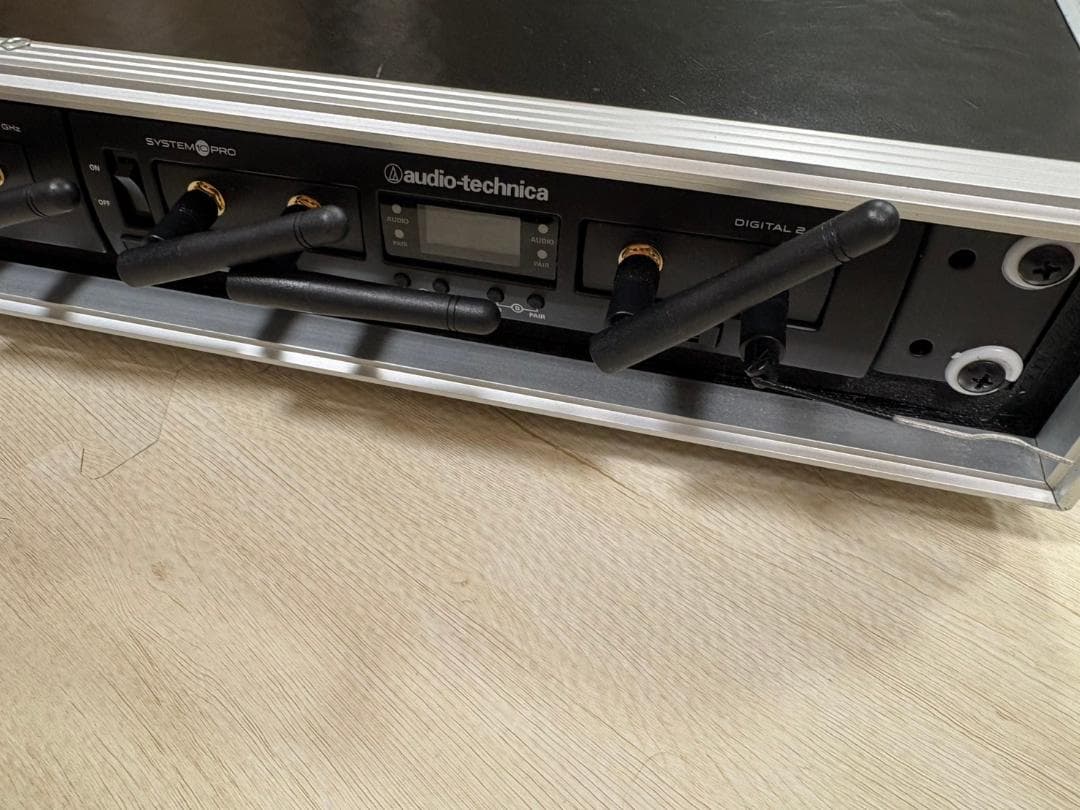 根岸さまaudio-technica ワイヤレスマイク4本セット　ハードケース付