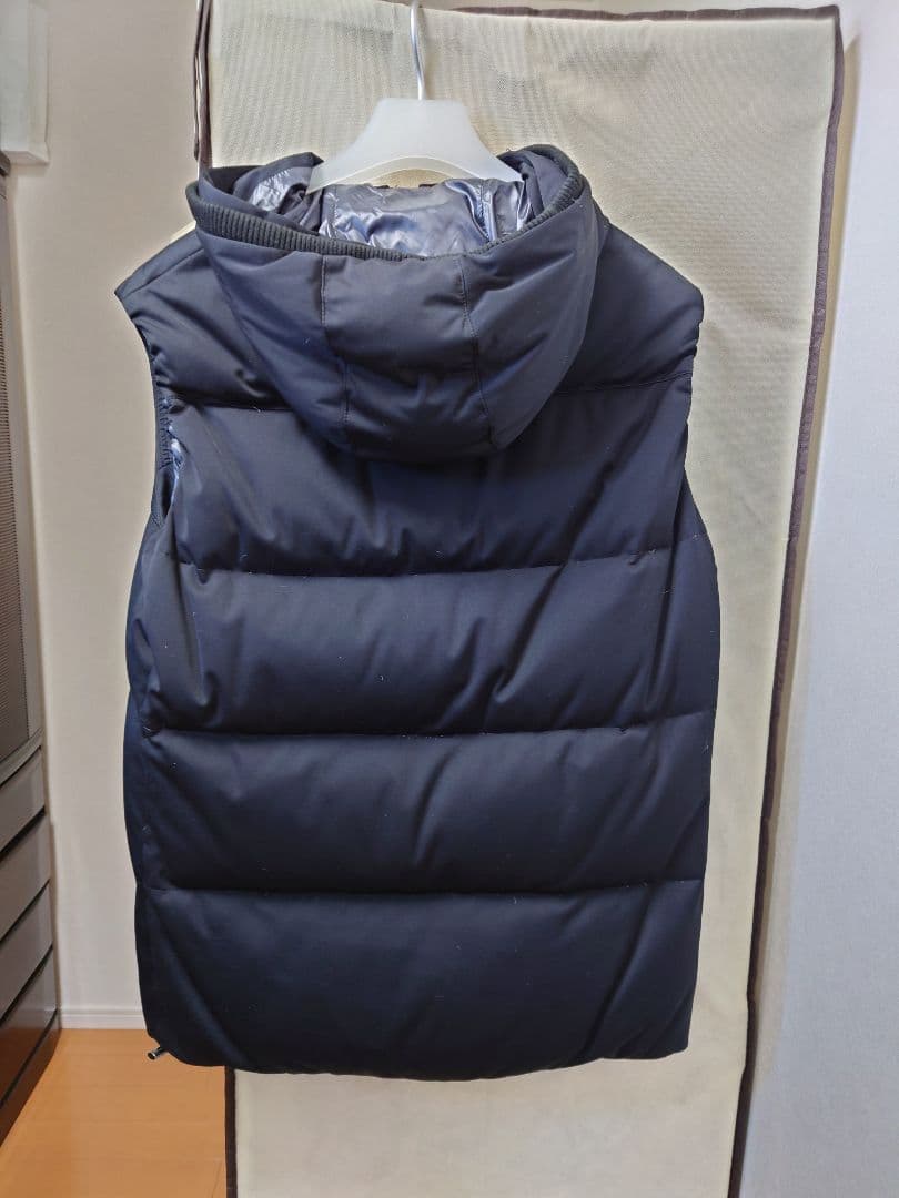   フード付きダウンベスト XL ブラック