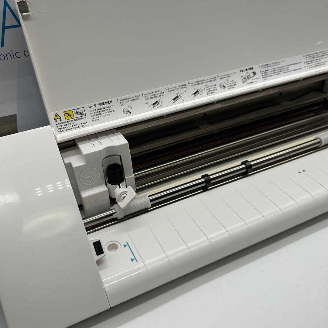 グラフテック 小型カッティングマシン Silhouette CAMEO2 カメオ