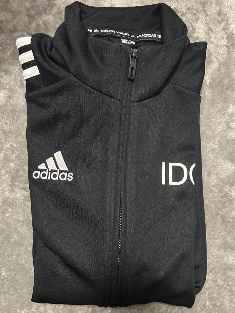 【美品】BiSH adidas コラボジャージ（Lサイズ相当、上のみ）