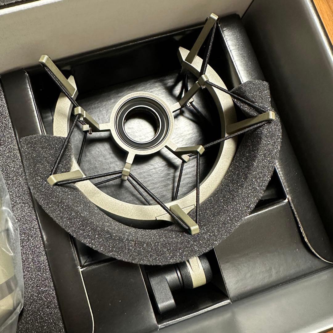 【新品未使用】Neumann ノイマン TLM107 Studioset 正規品