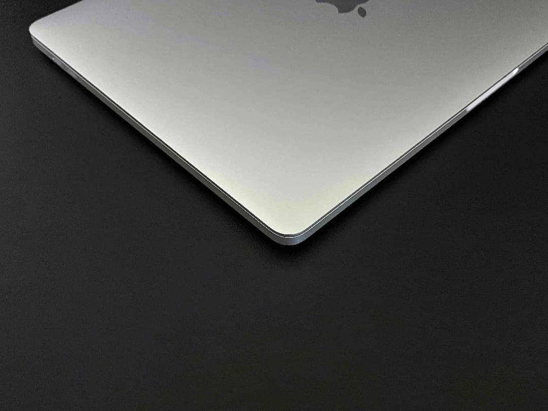 たつたつMacBook Pro 13.3㌅ M1 2020 A2338