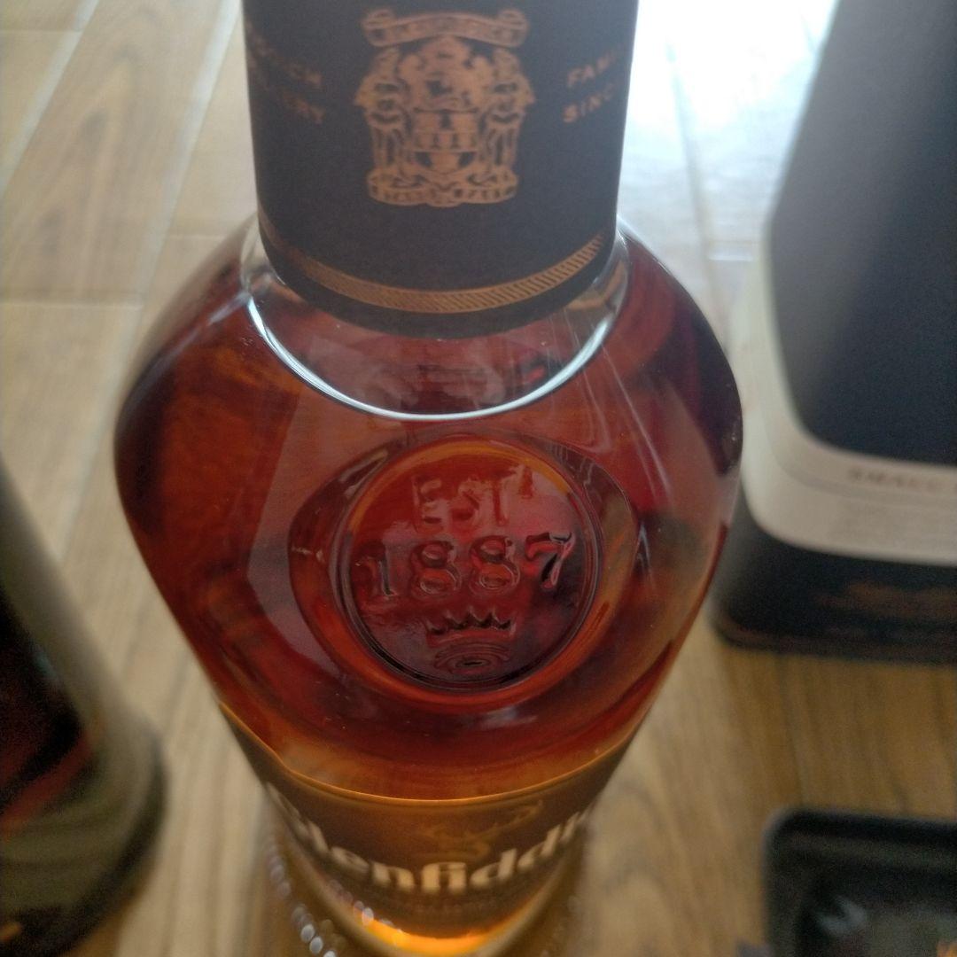 glenfiddich 18年 1Lと700ml