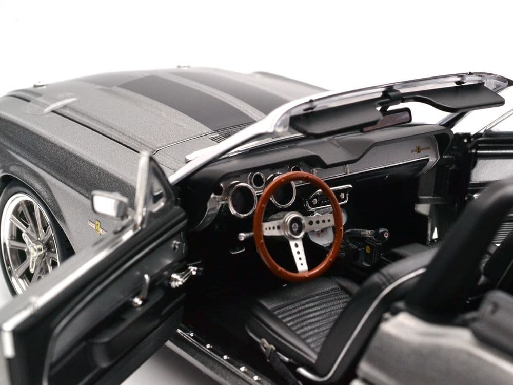 ACME 　1/18 シェルビー GT500 プロツーリング・コンバーチブル