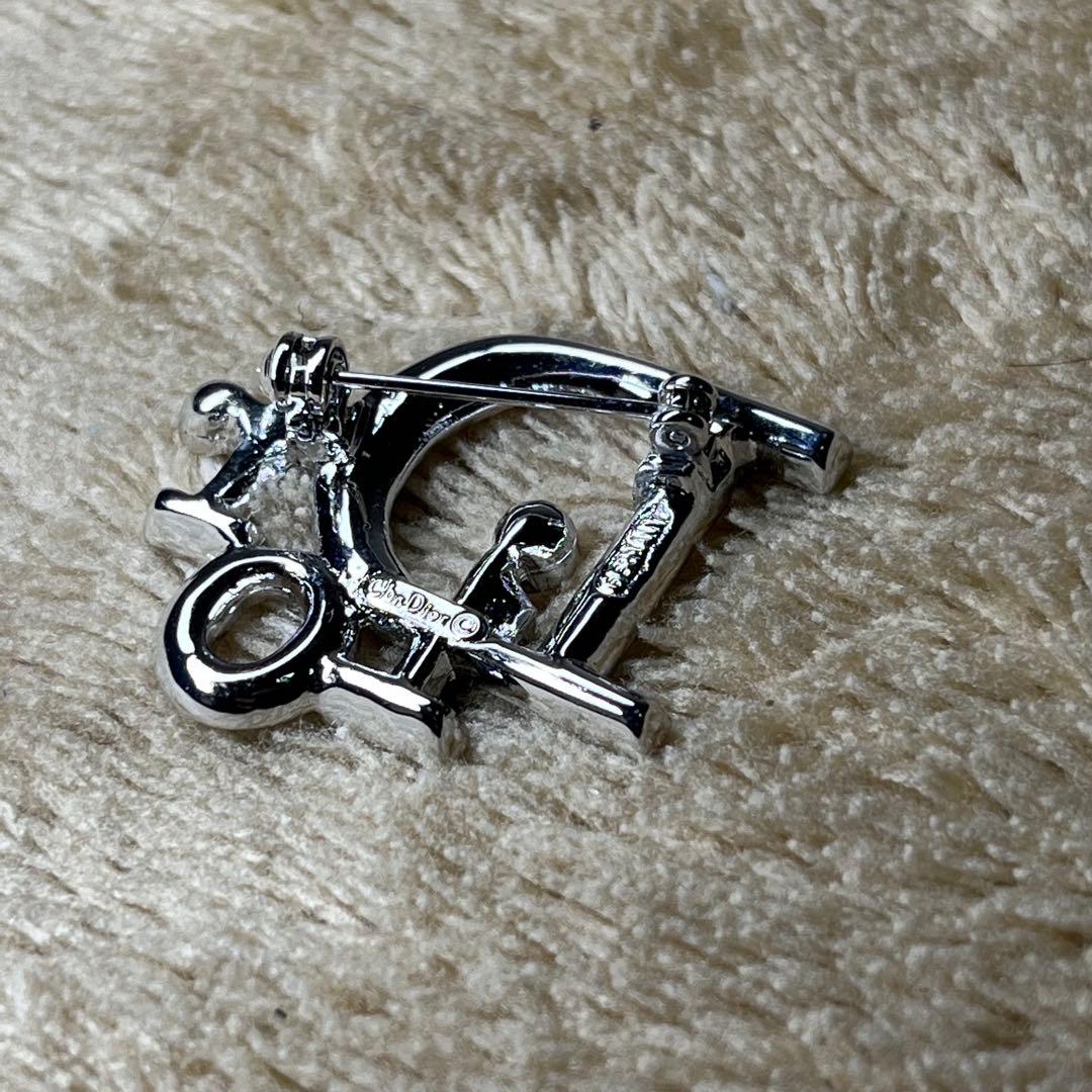 Christian Dior ピンブローチ ラインストーン Dior ロゴ