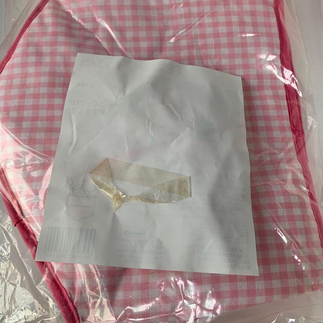 激レア　新品未使用品　ハローキティ　リモコンティッシュカバー　1998年