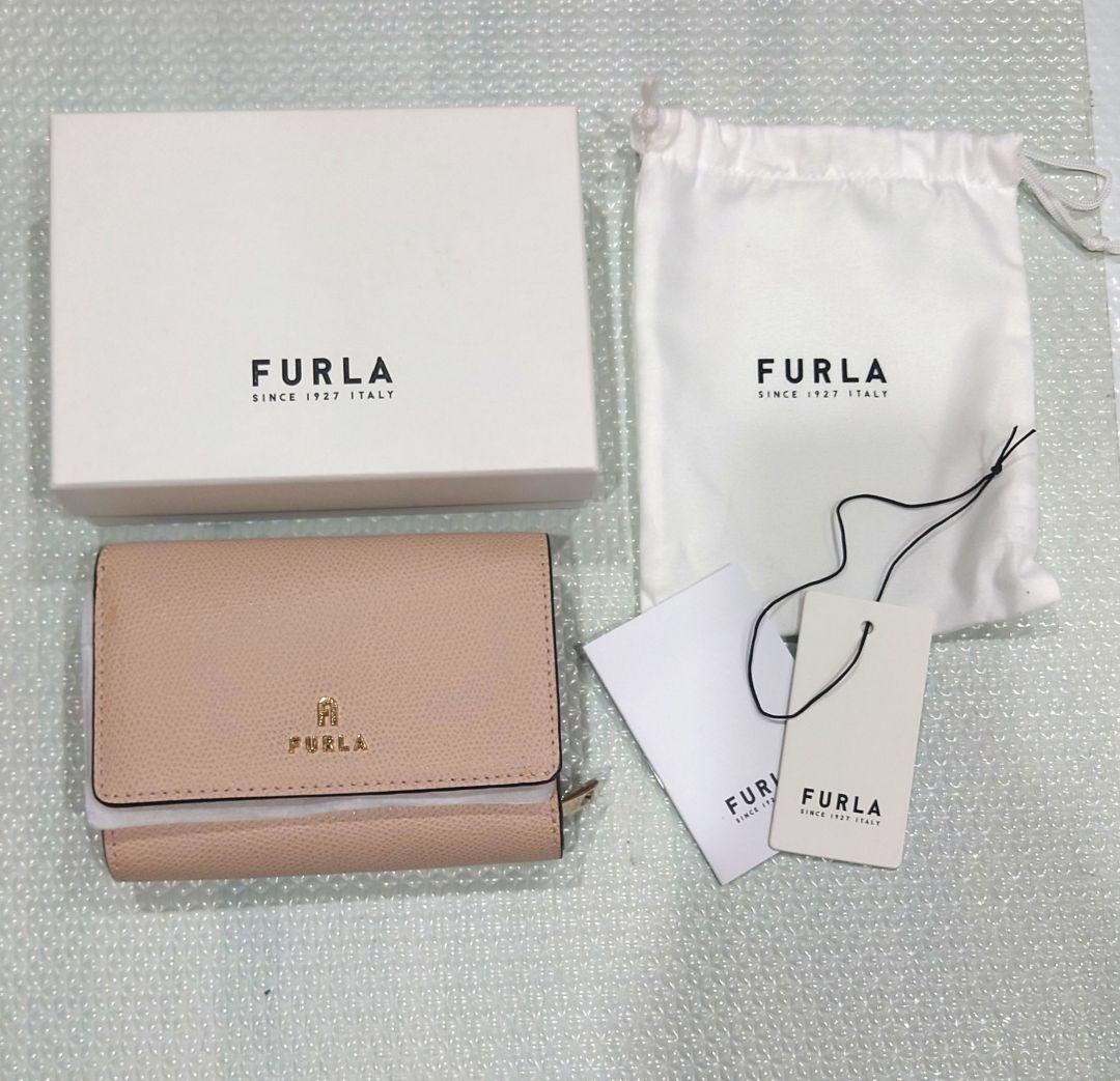 新品！フルラ FURLA カメリア Camelia コンパクト財布 M 財布