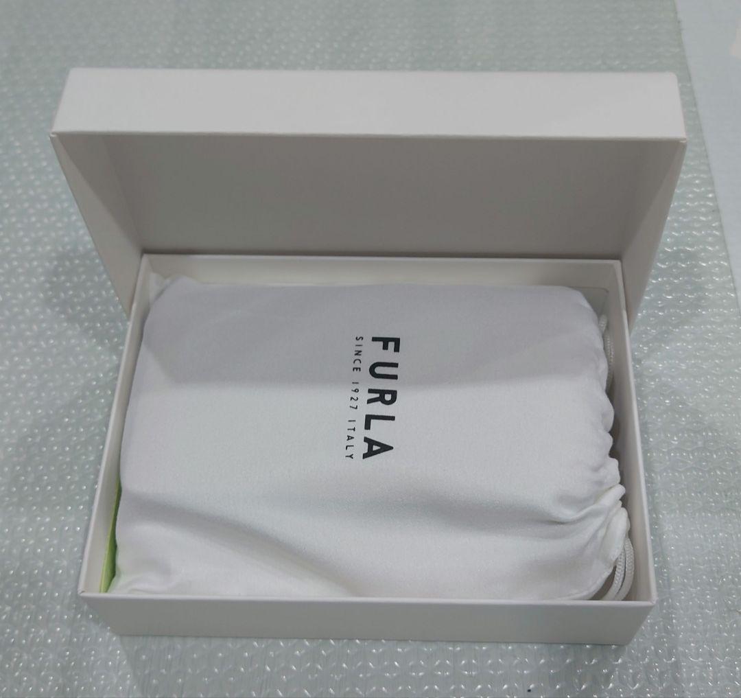 新品！フルラ FURLA カメリア Camelia コンパクト財布 M 財布