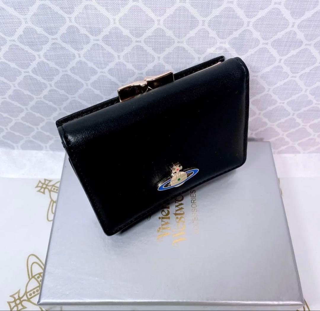 【ショッパー付】新品 ヴィヴィアン・ウエストウッド 三つ折り財布 黒