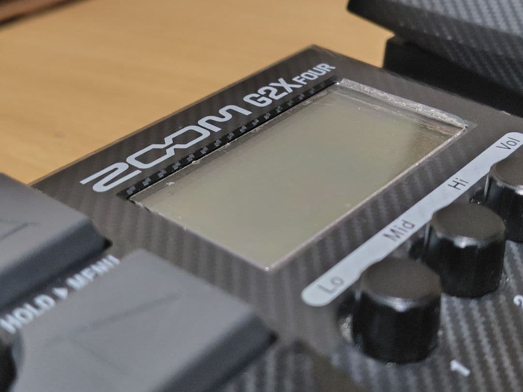 ZOOM G2X FOUR ギター用マルチエフェクター