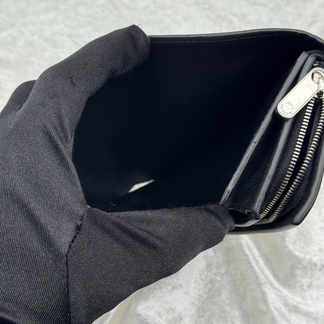 極上 ルイヴィトン マヒナ ポルトフォイユイリス コンパクト 財布 A424