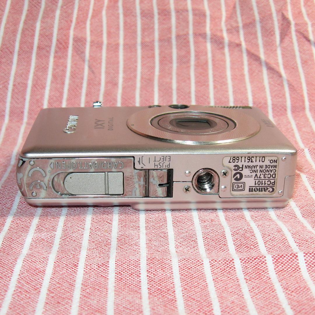 作例あり 小さなコンデジの優等生　CANON IXY DIGITAL 50