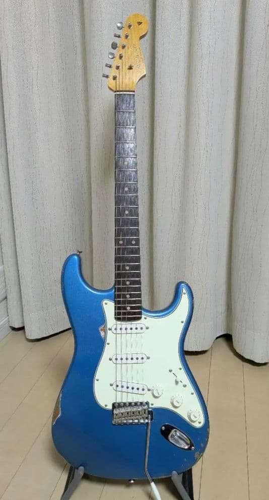 ギター Vanzandt STV-R2