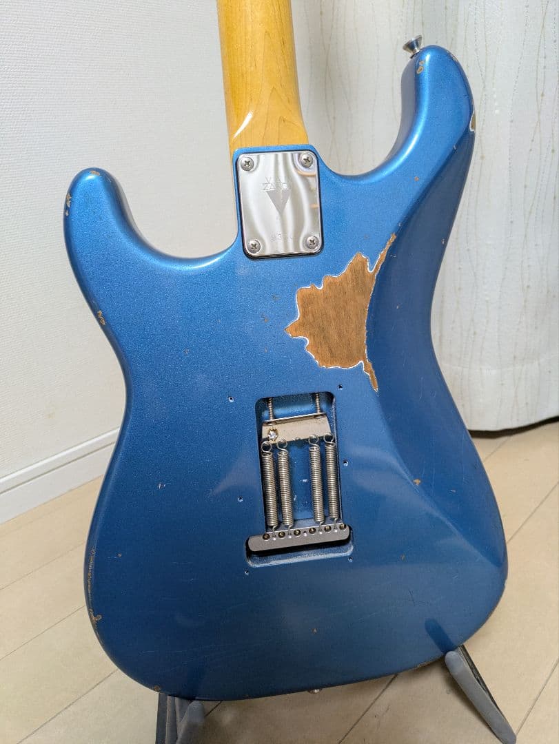 ギター Vanzandt STV-R2