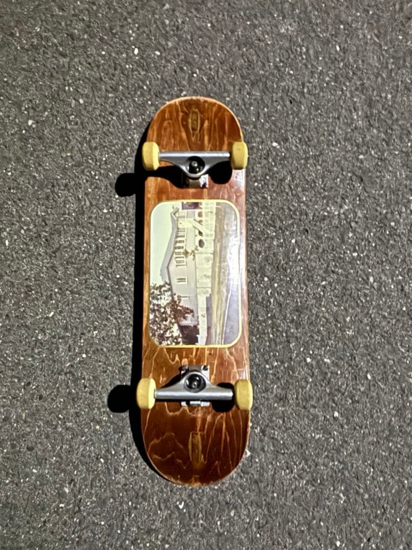 FTC スケボー　コンプリート　インディペンデント　8.25インチ