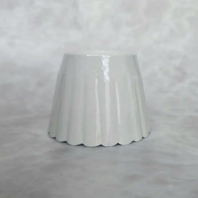 古伊万里　白磁　菊形　猪口　向付　骨董　江戸時代　アンティーク　金継ぎ