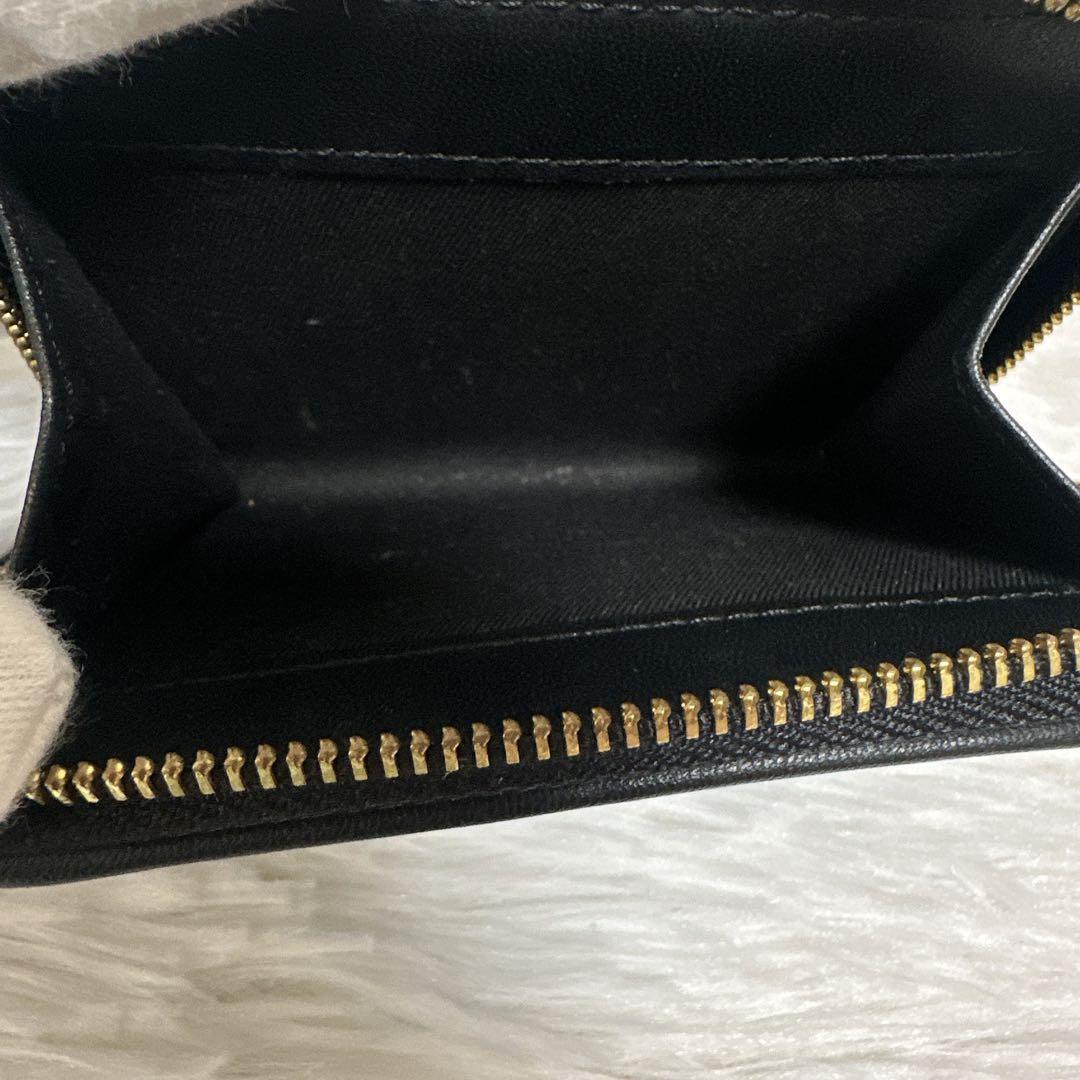 極美品　トリーバーチ　キラ　シェブロン　バイフォールド　ウォレット　黒