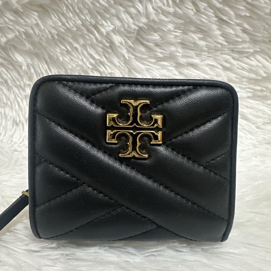 極美品　トリーバーチ　キラ　シェブロン　バイフォールド　ウォレット　黒