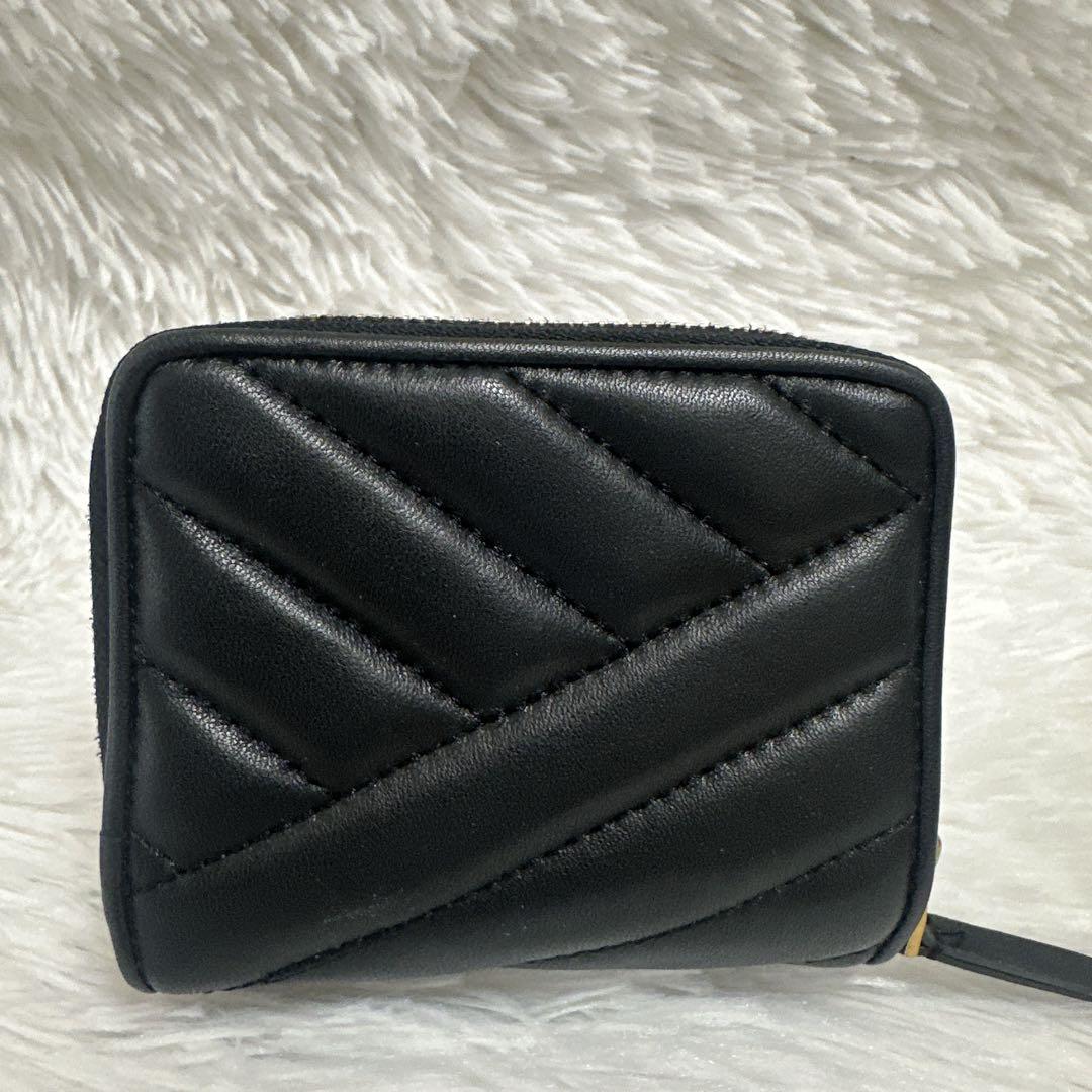 極美品　トリーバーチ　キラ　シェブロン　バイフォールド　ウォレット　黒