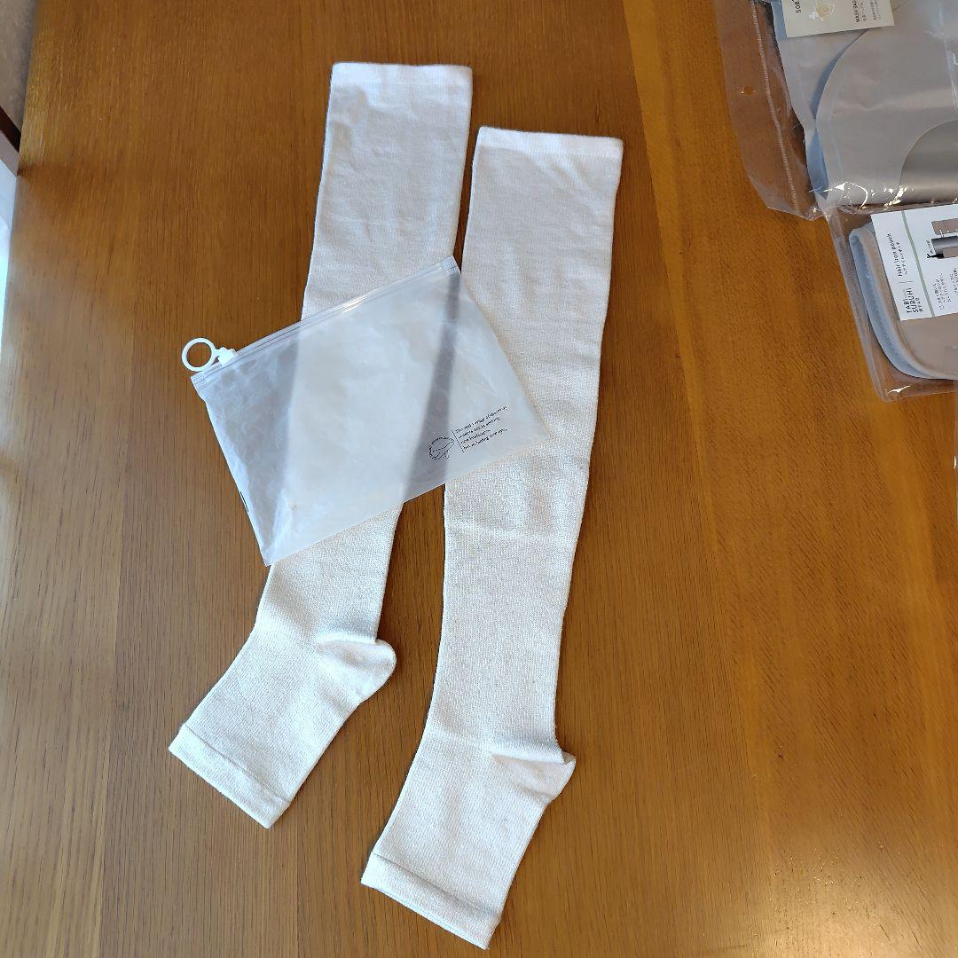 3COINS3点 ランジェリーバッグ 洗濯バッグ 着圧ソックス