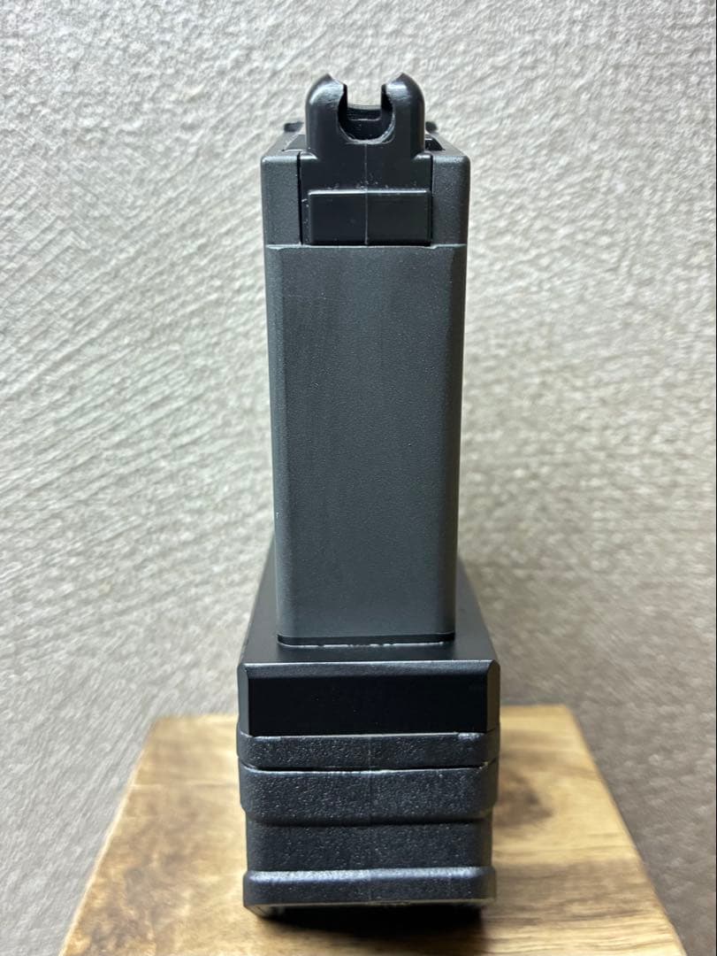 R7-31 東京マルイ GBB M4 マガジンアダプター 外部ソース仕様