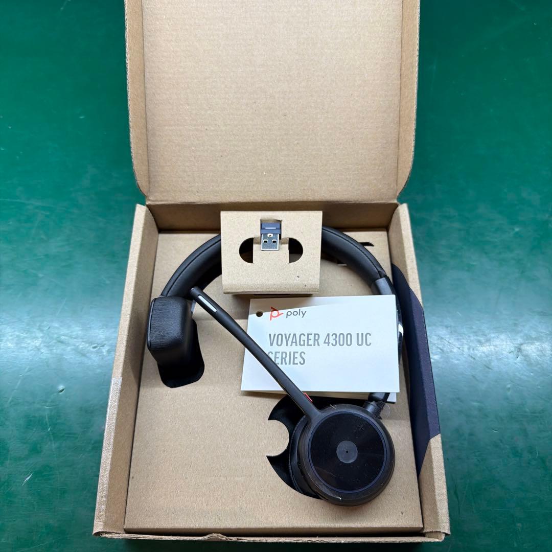 ヘッドホン POLY VOYAGER 4310 UC
