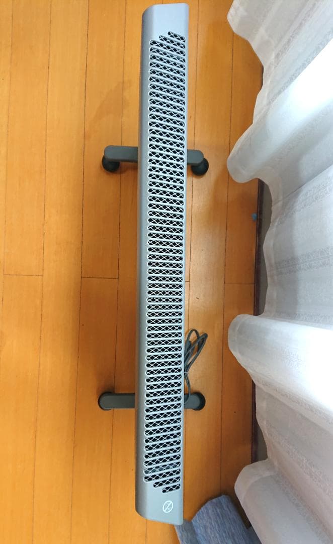 デロンギ HXJ60L12 コンベクターヒーター1200W 8畳～10畳 美品