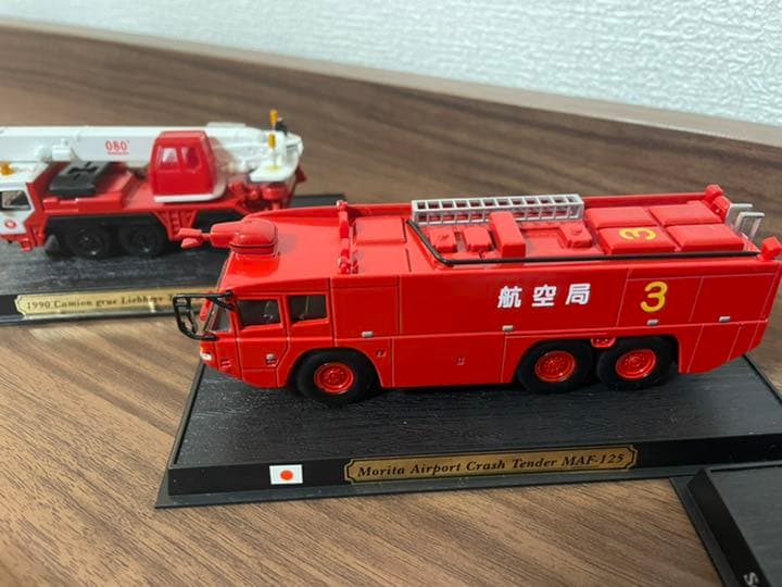 デルプラド社製・世界の消防車コレクション✿︎64体フルコンプ✿︎
