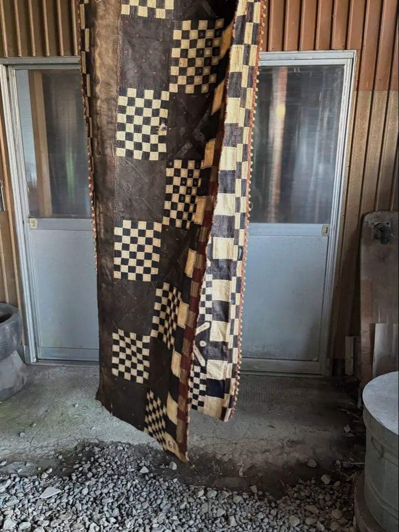 545 アフリカヴィンテージ クバ王国 プショング族 マフェル 王族衣装 市松