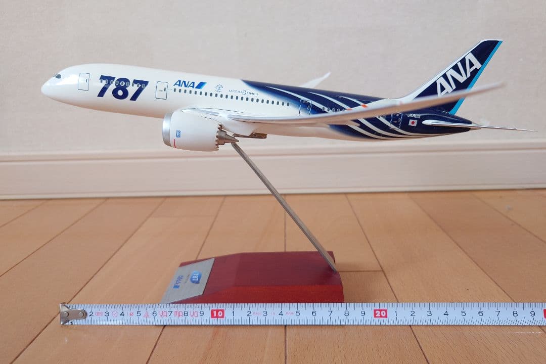 ANA B787 初号機 模型