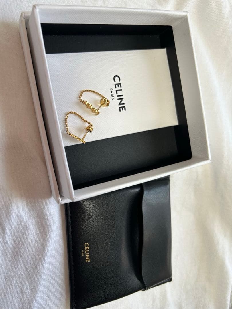 『まるみ』CELINE トリオンフゴールドチェーンピアス(両耳用)