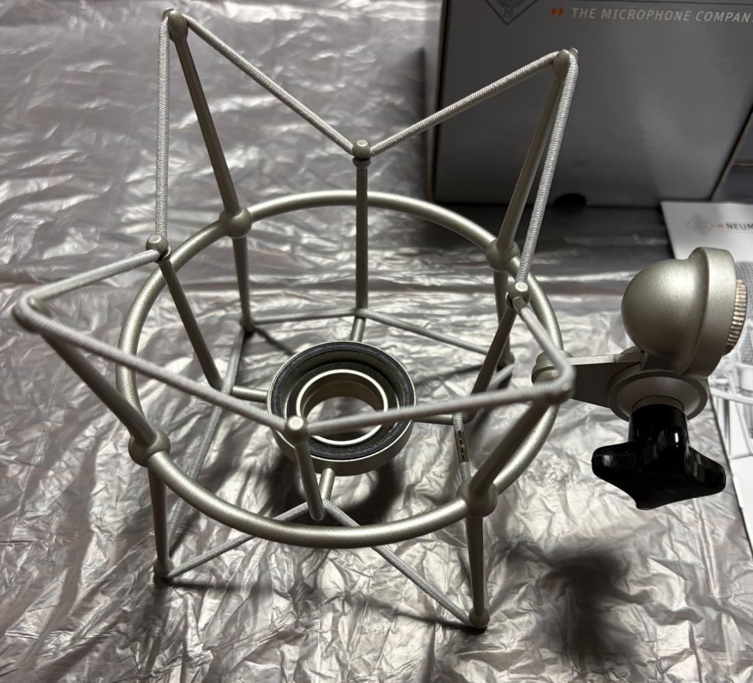 美品 TLM49 NEUMANN コンデンサーマイク ノイマン