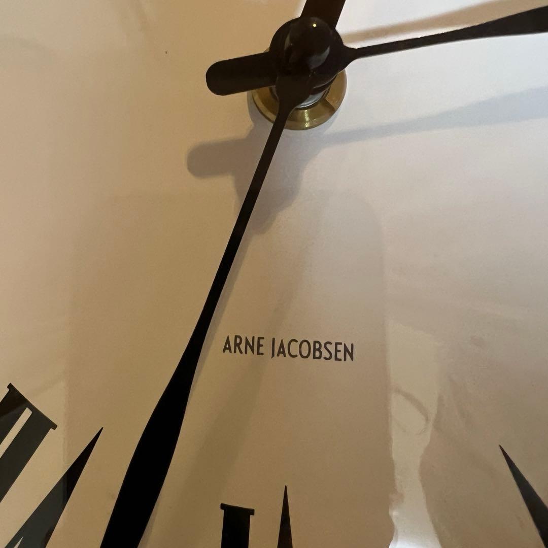 ARNE JACOBSEN 掛け時計