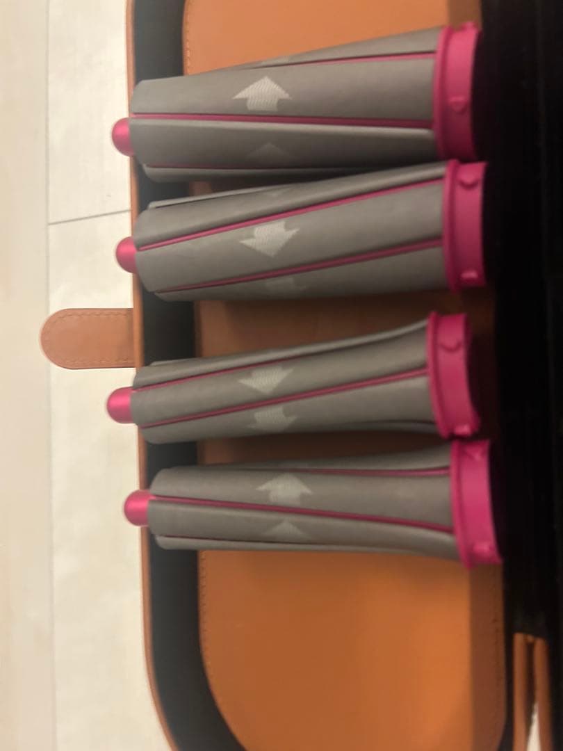 Dyson Airwrap HS01 アタッチメント全てあります