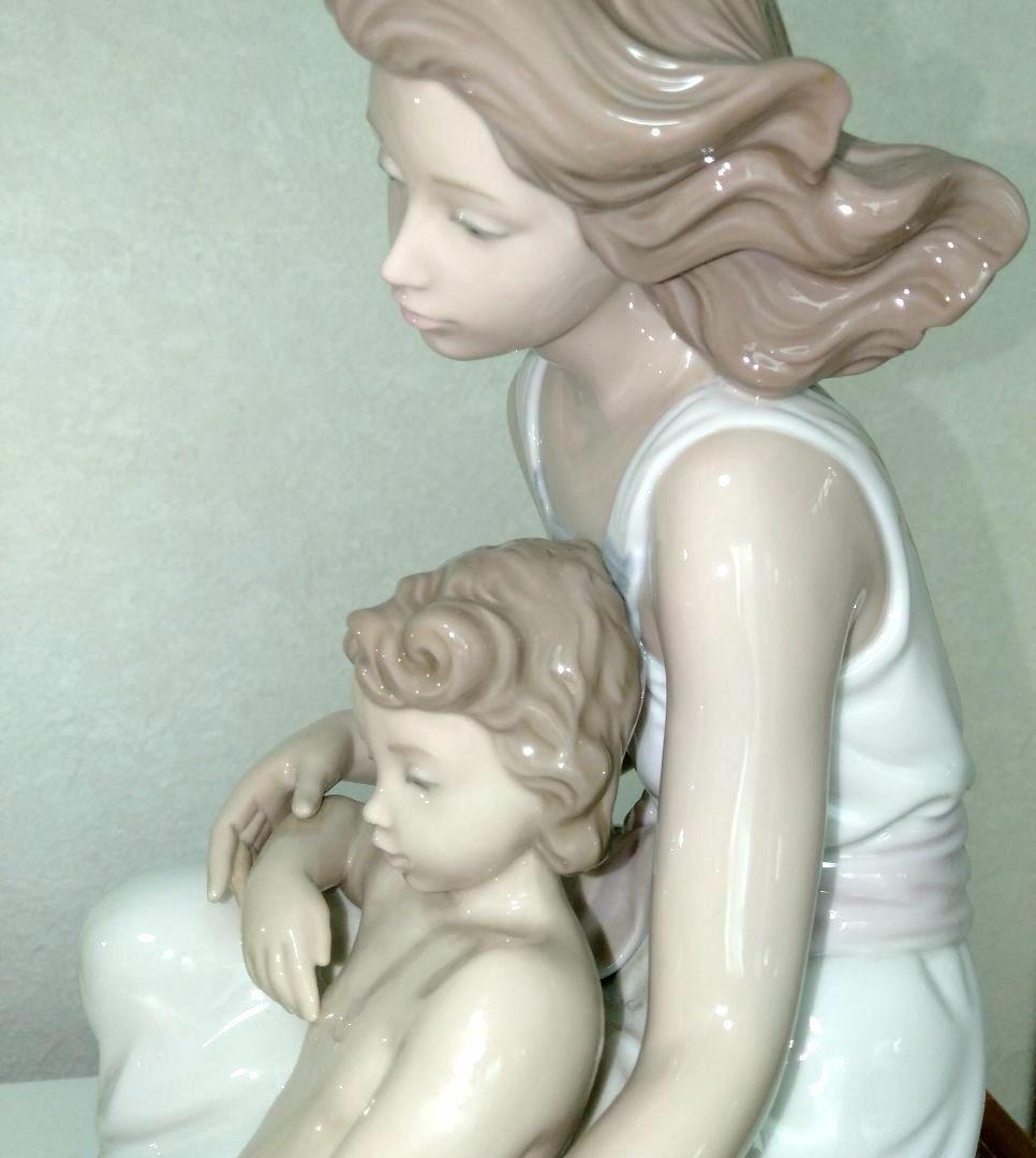 大型リヤドロ人形　「幼きころ」　訳あり　１体　絶版品