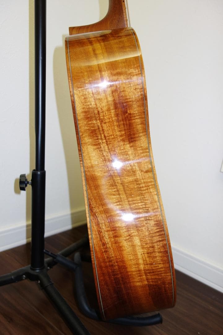 レア品です　K.YAIRI　LO-150SP　美しいコア単板